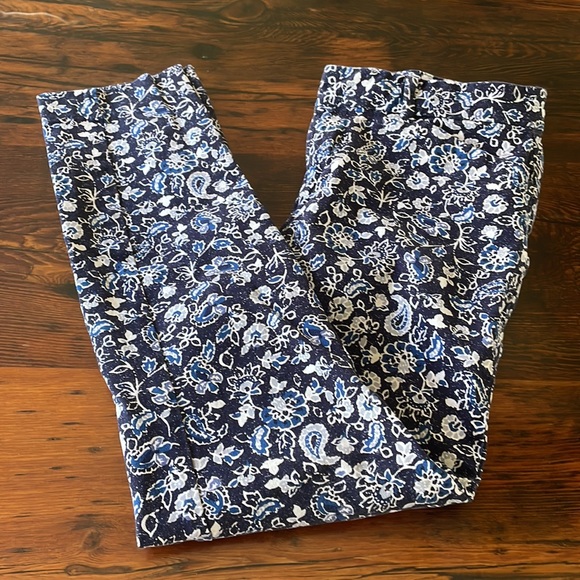 GAP Women's Signature Skinny Ankle stretch navy floral pants size 6 - Picture 10 of 10